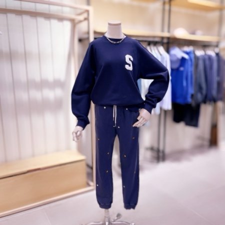 부클자수 라글란 맨투맨 티셔츠