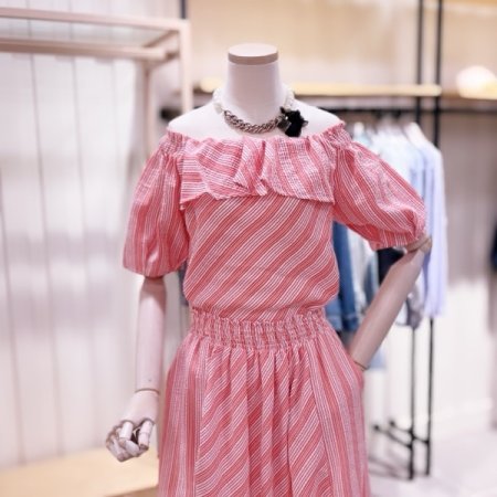 스모킹 오프숄더 블라우스