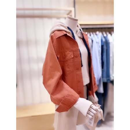 컬러 워싱 루즈핏 셔츠형 점퍼