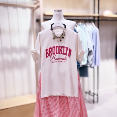 BROOKLYN 포인트 티셔츠