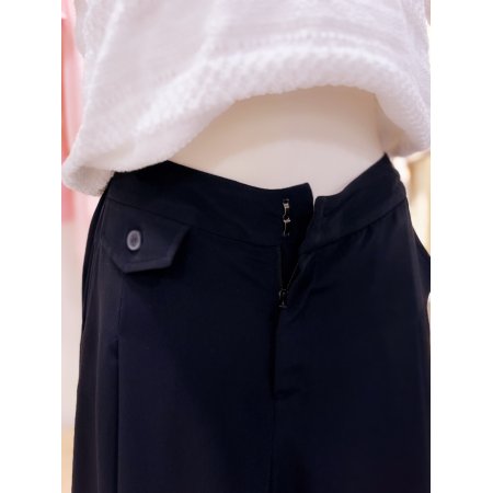 시에로 앞뒤 편차 미디 플레어 스커트