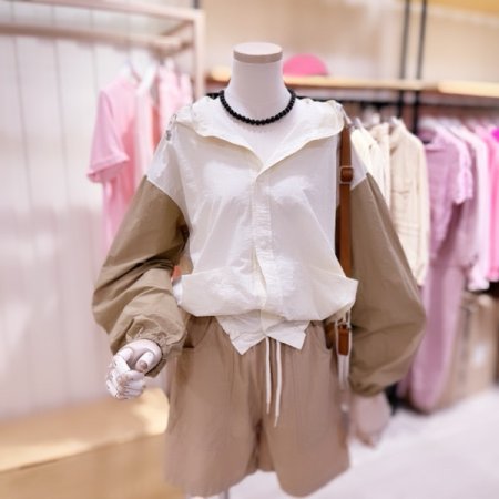 소매배색 스냅여밈 셔츠형 점퍼