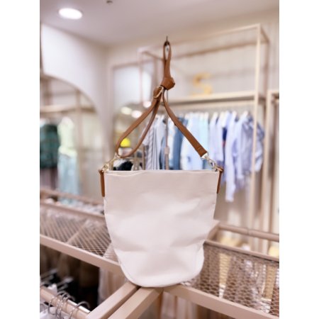 레터링 자수 캔버스 숄더백