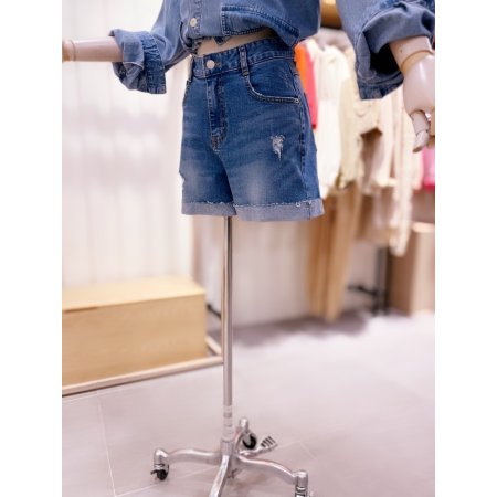 힙포켓 자수 포인트 데님 숏팬츠