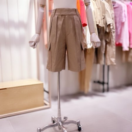 아웃포켓 턱디테일 5부 팬츠