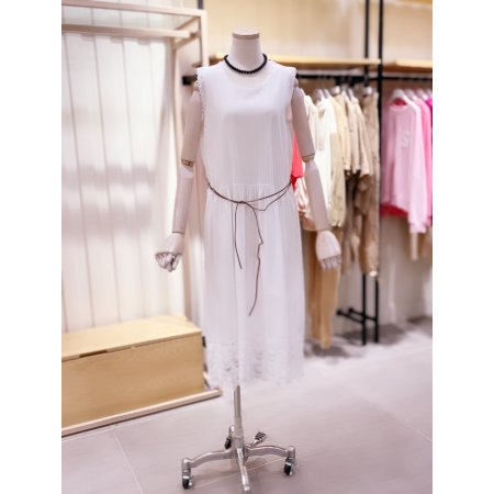 레이스 민소매 라운드 원피스