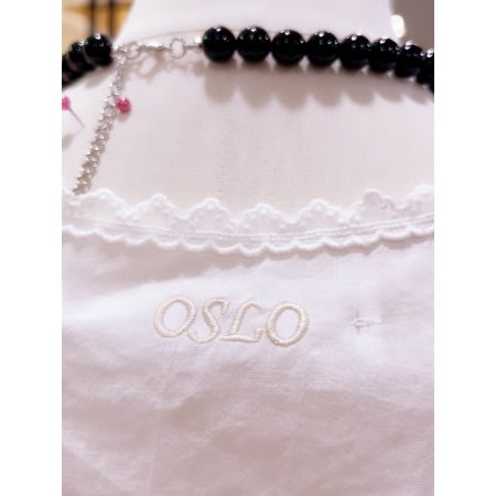 레이스 민소매 라운드 원피스