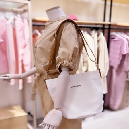 레터링 자수 포인트 캔버스 숄더백