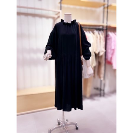 러플넥 루즈핏 원피스