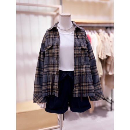 허리 조임 체크셔츠