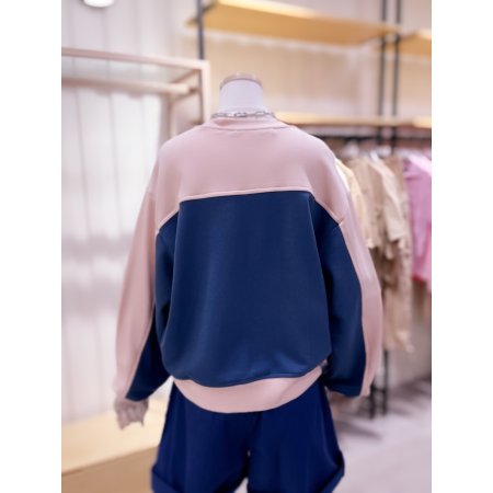 배색 소매 볼륨 맨투맨 티셔츠