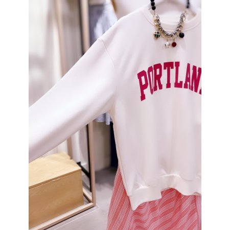 PORTLAND 루즈핏 맨투맨 티셔츠