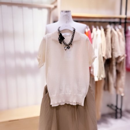 오픈카라 포인트 린넨 니트