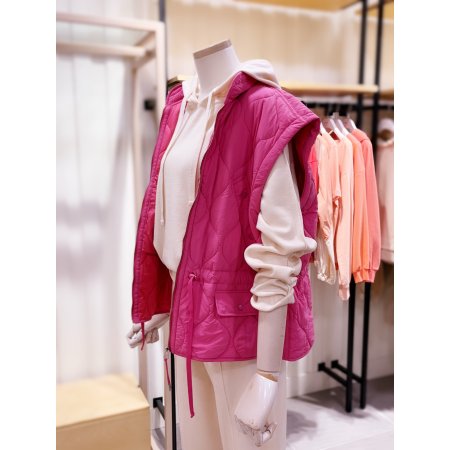 오버핏 밴딩 퀼팅 베스트