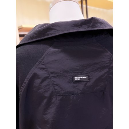 자수 반집업 우븐믹스 맨투맨 티셔츠