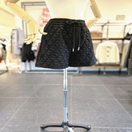 유이퀼팅반바지