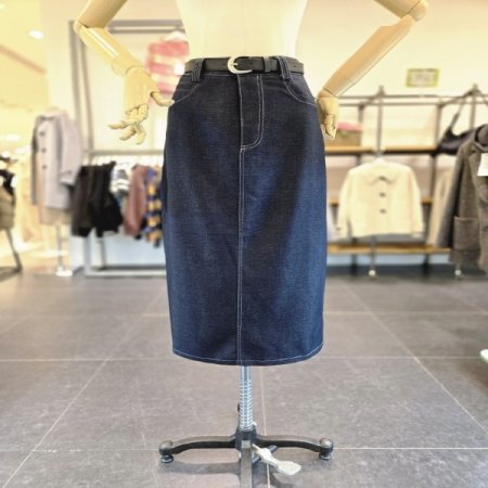 스티치뒷트임스커트