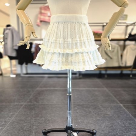 프릴콩미니스커트