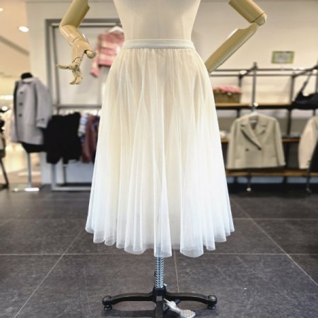 스프링샤스커트