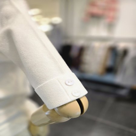 롤업단추반목니트