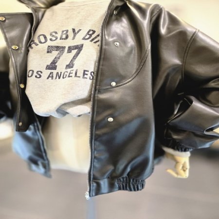 똑단추밴딩레자자켓