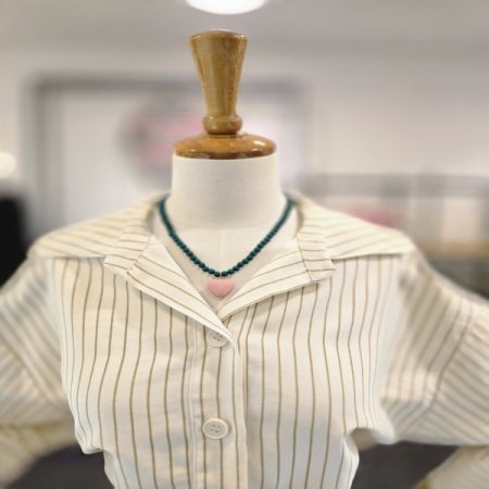 디피단추블라우스