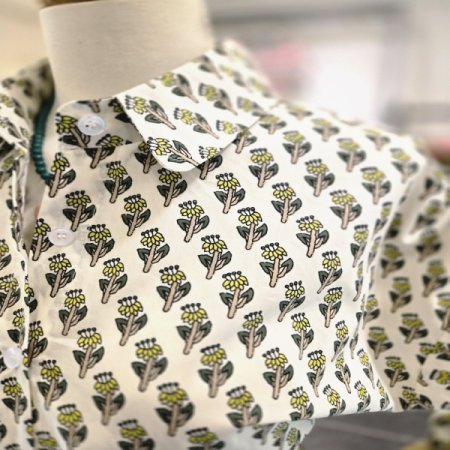 꽃송이블라우스