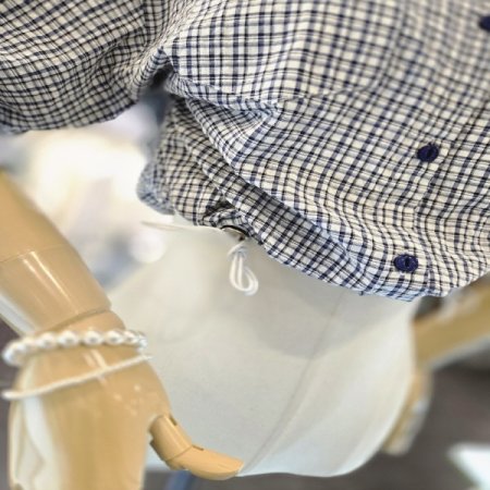 이비단추스트링셔츠