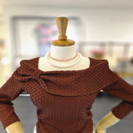 리본네크티셔츠B