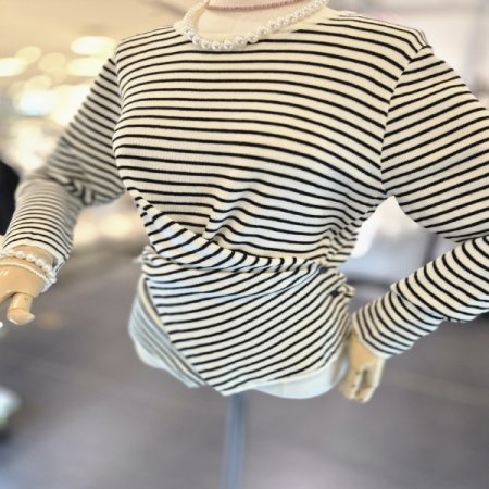 스트라이프X니트