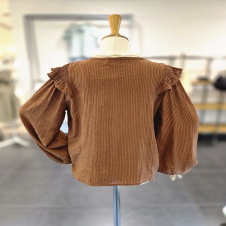 스모크윙블라우스