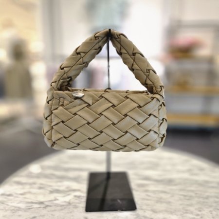 꼬임스퀘어미니백