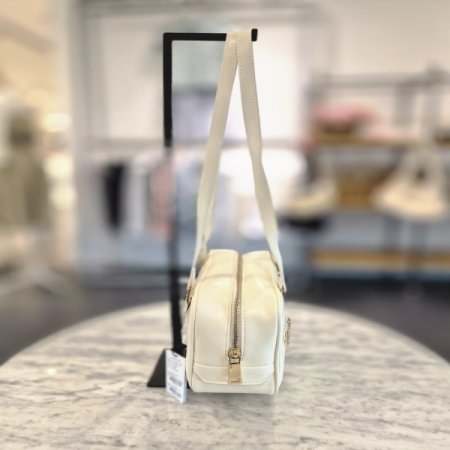 스퀘어지포숄더백