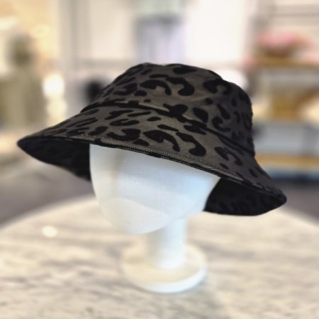 호피망사버킷햇