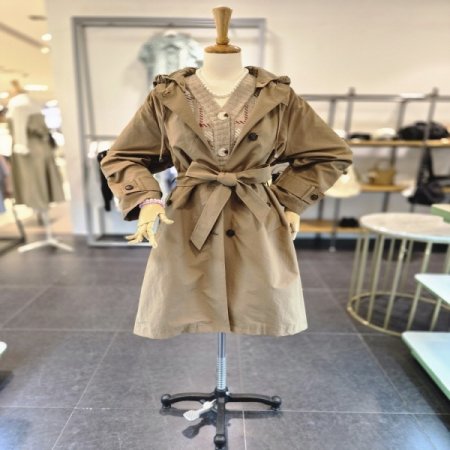 후디카라트렌치B