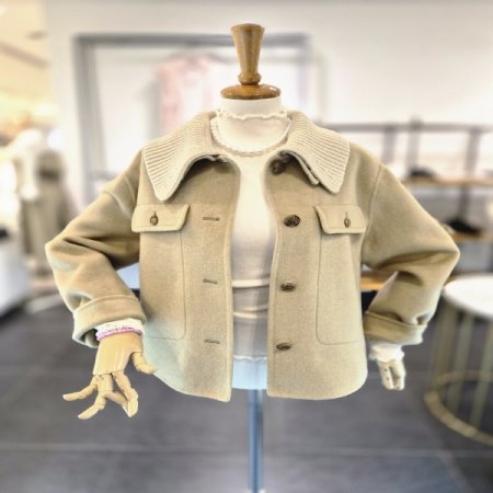 니트카라핸드메이드자켓B