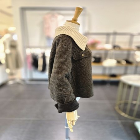 채키니트카라울자켓