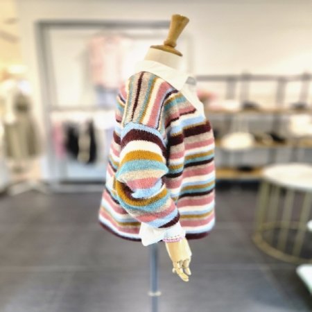 레인보우가디건V