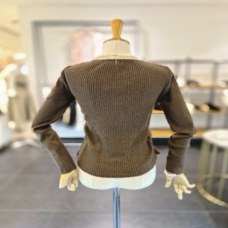 어텀레이어드니트V