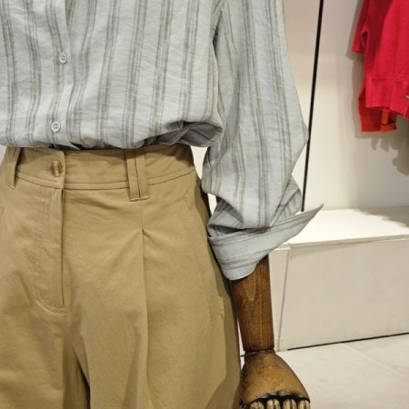 와와 스트라이프 셔츠