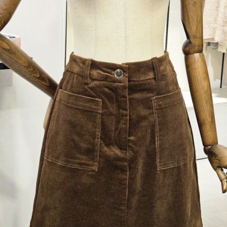 코듀로이 A라인 미디 스커트