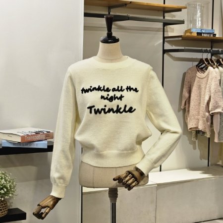 프론트 레터링 니트