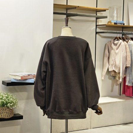 클라우드 루즈핏 맨투맨