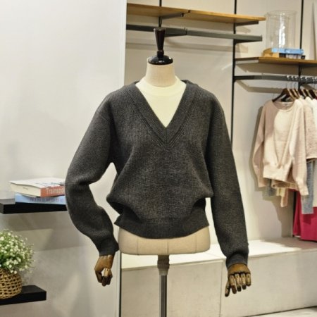 브이넥 레이어드 니트