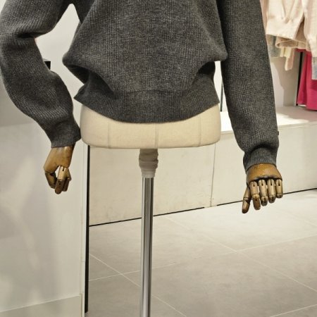 브이넥 레이어드 니트