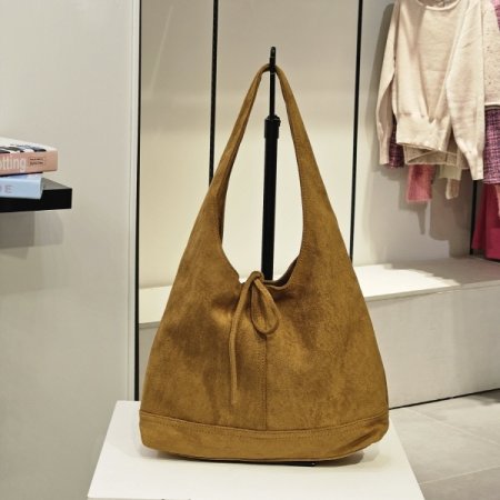 스웨이드 숄더백