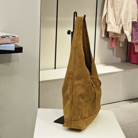 스웨이드 숄더백