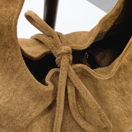 스웨이드 숄더백