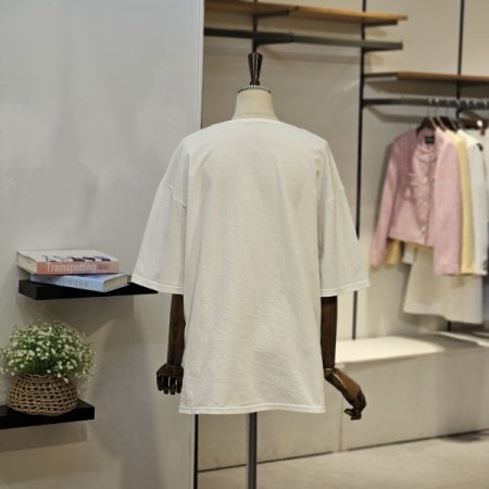 포세 반팔 브이넥 티셔츠