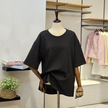 포세 반팔 브이넥 티셔츠